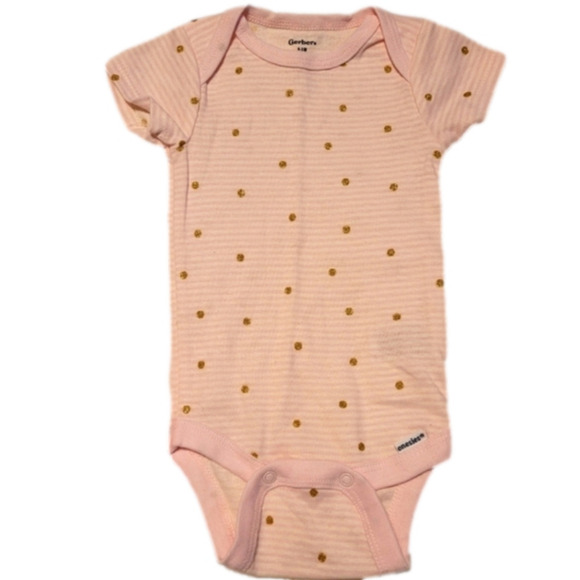 𝅺2 Gerber baby girl onsies. 0-3 months. Pink. Both for 10 or 5 each - Picture 3 of 4